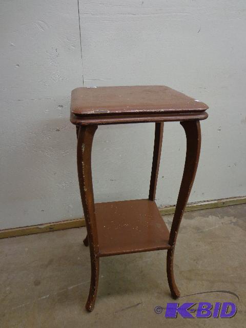 lot 44 image: Wooden Plant Stand   14 x 14 x 30 ...