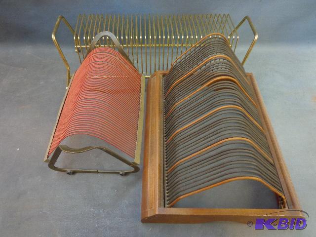 lot 50 image: &nbspAssorted Vintage Record Holders (3)   5...