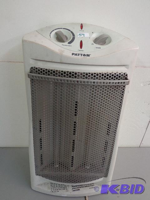 lot 54 image: Parton Space Heater   2" tall &nbsp1&qu...