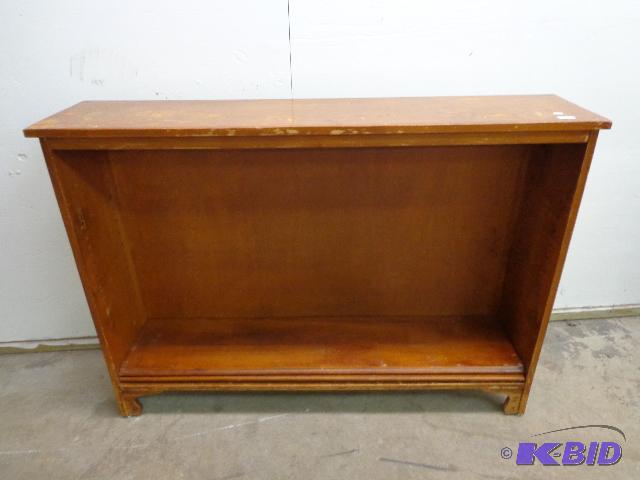 lot 8 image: Book Case   2 shelves  48 x 33 ...