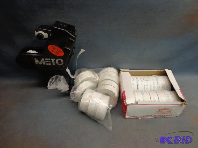 lot 84 image: Meto&nbspSticker Gun   Lots of stickers to g...