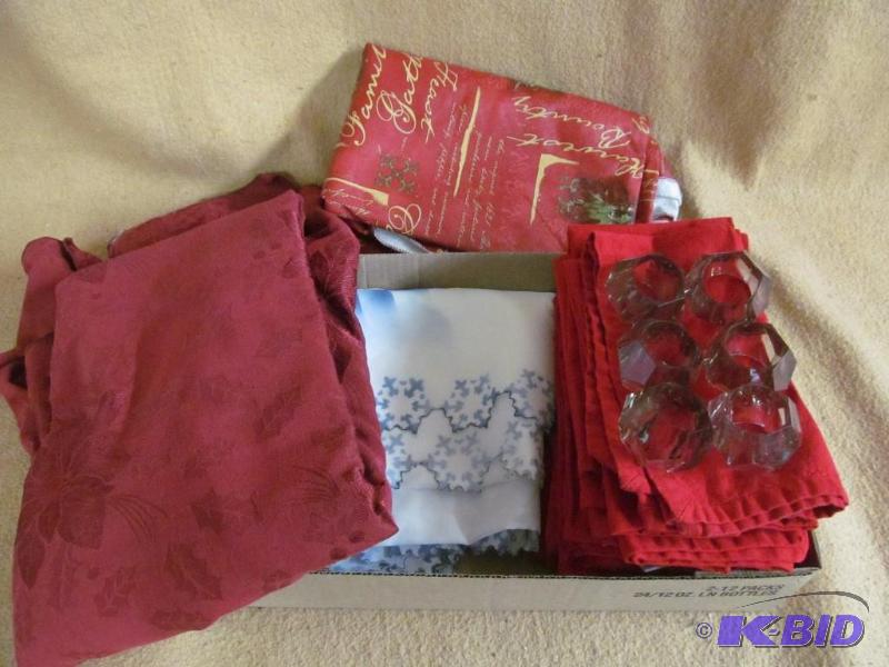Table Cloths and Napkins