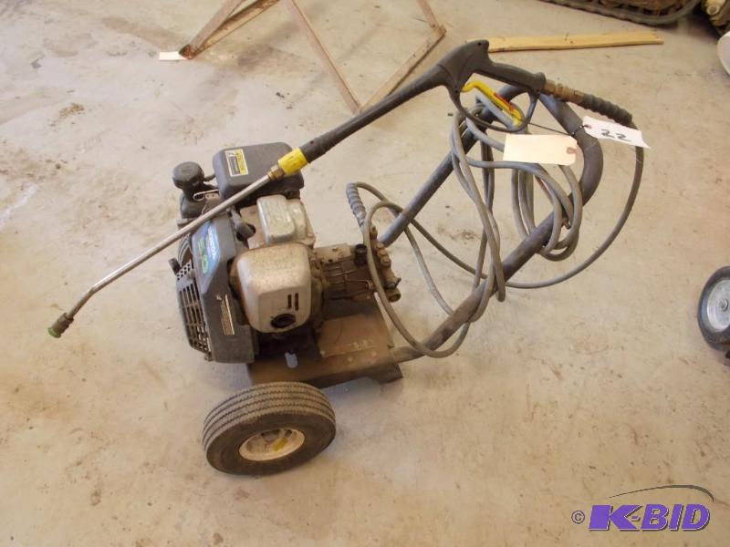lot 22 image: Honda 5 hp, Gas Pressure Washer, Works...