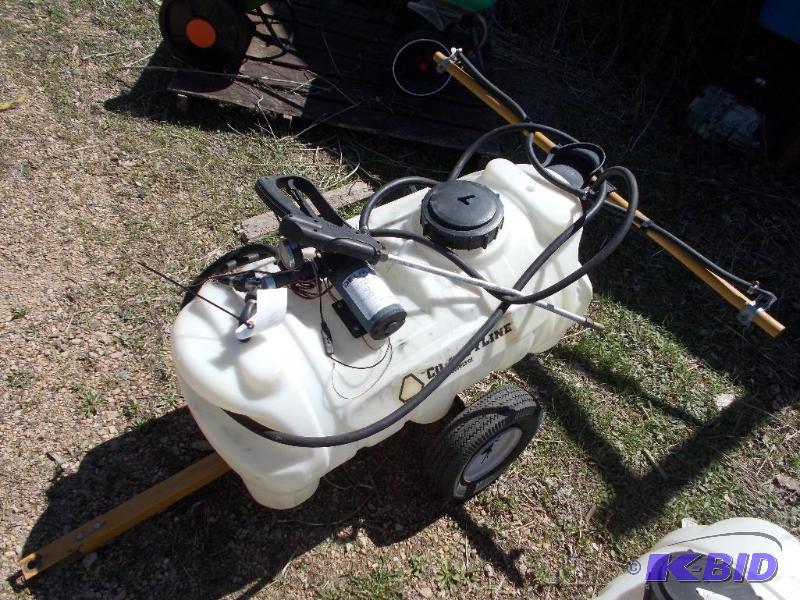 lot 44 image: County Line Sprayer, 25 Gallon, Works...