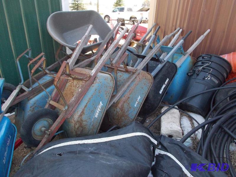 lot 58 image: (12) Assts Wheel Barrows, Repair or Parts...