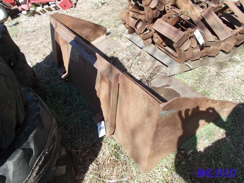 lot 8 image: Skid Loader Dirt Bucket, 73"...