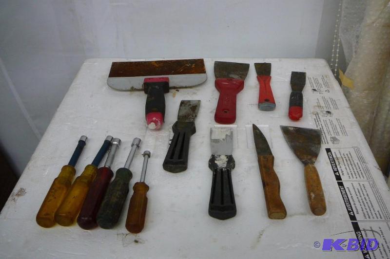 lot 102 image: Lot of Putty Knives and Not Drivers...