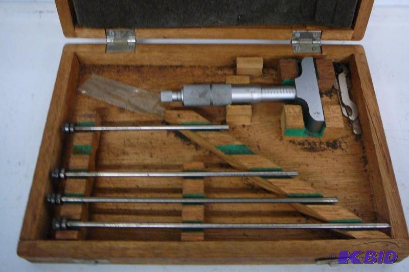 lot 131 image: Mitutoyo For Micro Measuring tool...