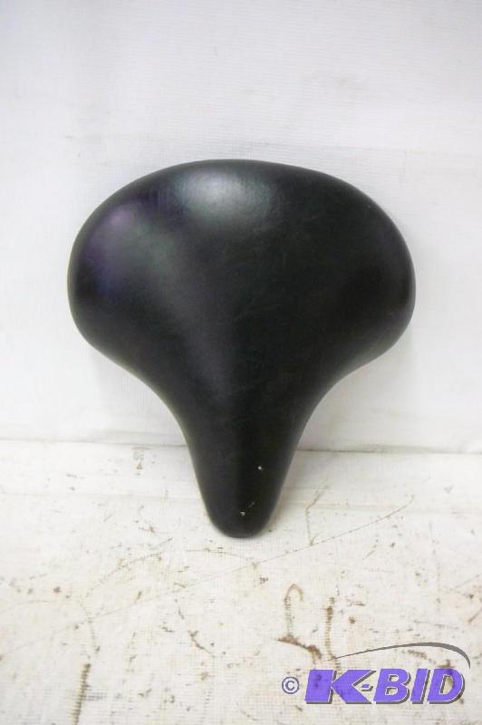 lot 167 image: Bike Seat...