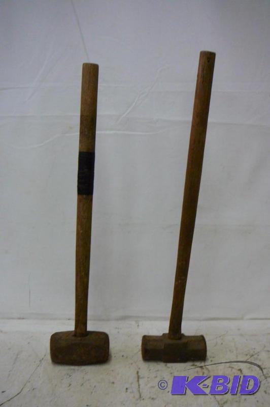 lot 185 image: 2 - Sledgehammer...