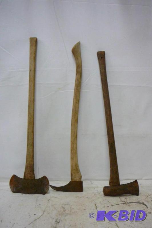 lot 195 image: Axes and Splitting Maul...
