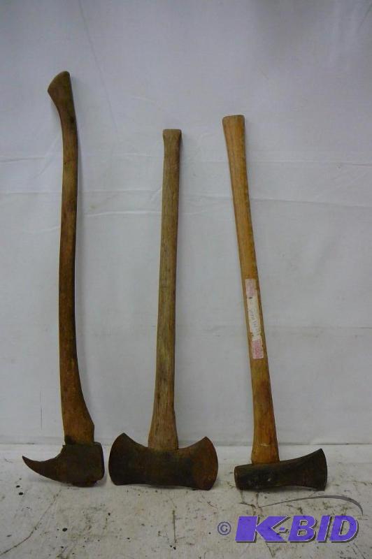 lot 198 image: Lot of Axes and Splitting Maul...