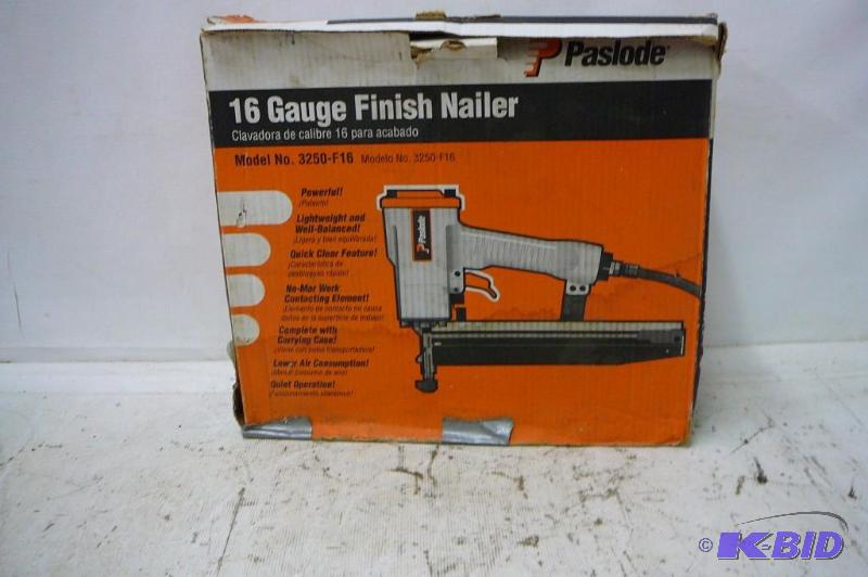 lot 27 image: 16 gauge Air Finish Nailer Paslode Model 3250...