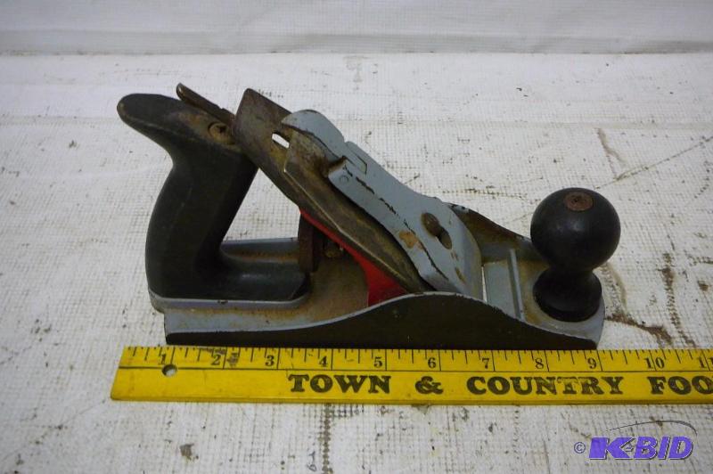 lot 61 image: Vintage Hand Planer 9"...