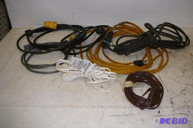 lot 71 image: Lot of misc Extension Cords 8 Count...