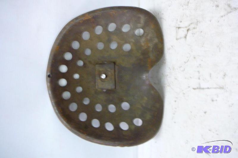 lot 73 image: Antique Seat...