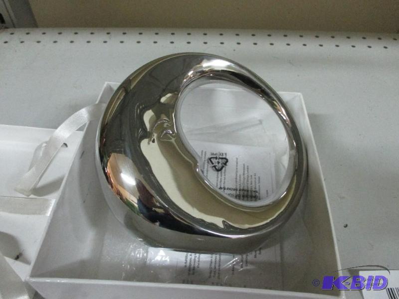 Nambe baby item...