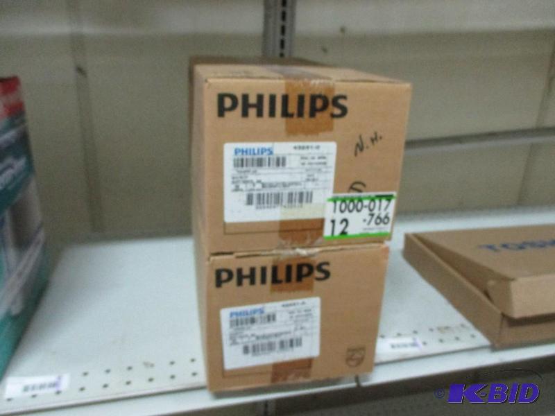2 boxes of 40w light bulbs...
