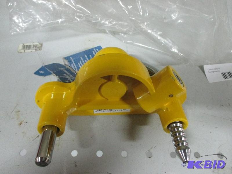 Trailer coupler lock, no key...