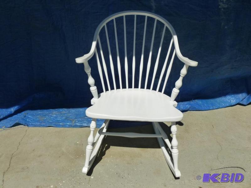lot 9 image: Beautiful Vintage Wooden Painted Rocking Chai...