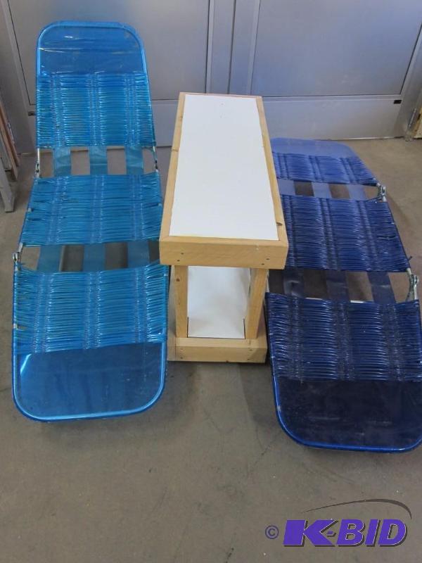 Recliners & Shelf