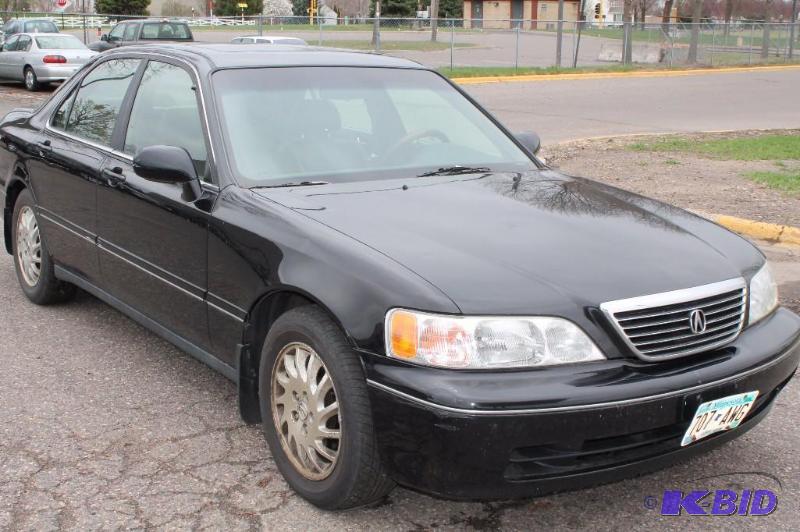 lot 1 image: 1998 Acura RL Passenger Car 188,198 Miles Trim Level 3.5RL Drive Line FWD Engine Type V6, 3.5L.
