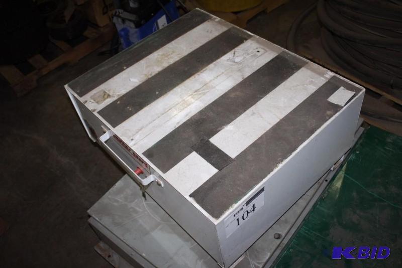 lot 104 image: Weather Guard Truck Storage Box 30 x 24 x 13 Model 301-3 Pack Rat.