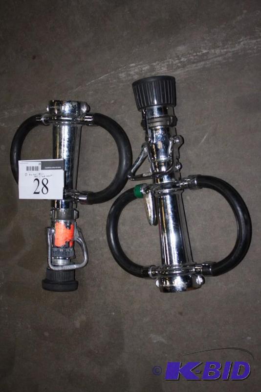 lot 28 image: Lot of (2) Fire Hose Nozzle, Dual Handles, 18 x 15, 3 Connector.