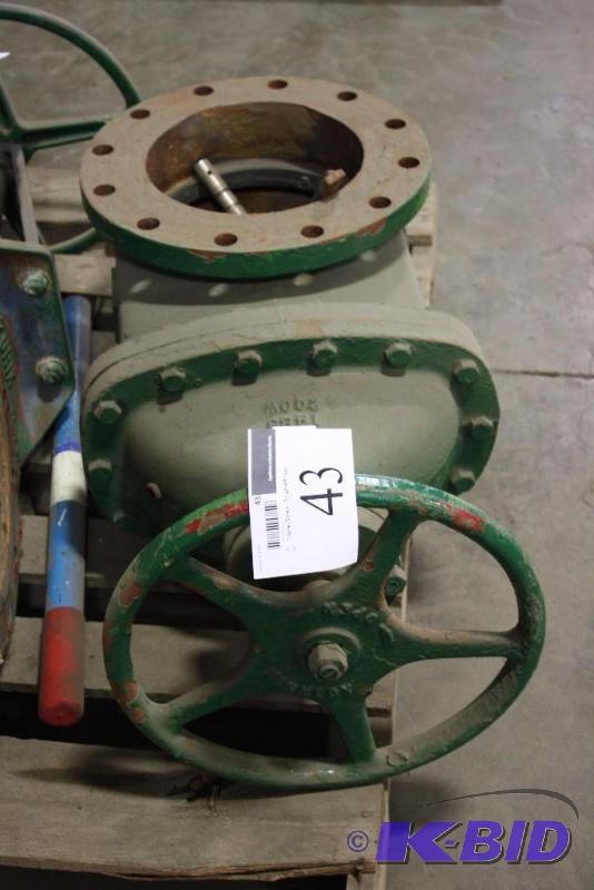 lot 43 image: Kennedy Storm Drain Shut Off Valve 10248 10.