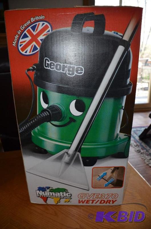 lot 13 image: Brand New&nbspNumatic George GVE370 Canister...