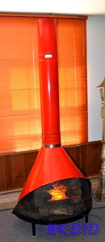 lot 16 image: Retro Porcelain Enamel Fireplace- This is awe...