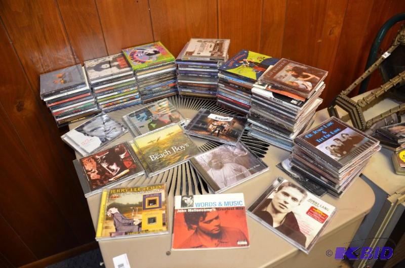 lot 38 image: Huge lot(aprox. 70-80cds) of Music CDs incl...