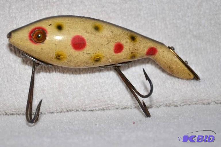 lot 39 image: Rare Antique&nbspHEDDON&nbspDowagiac wood l...