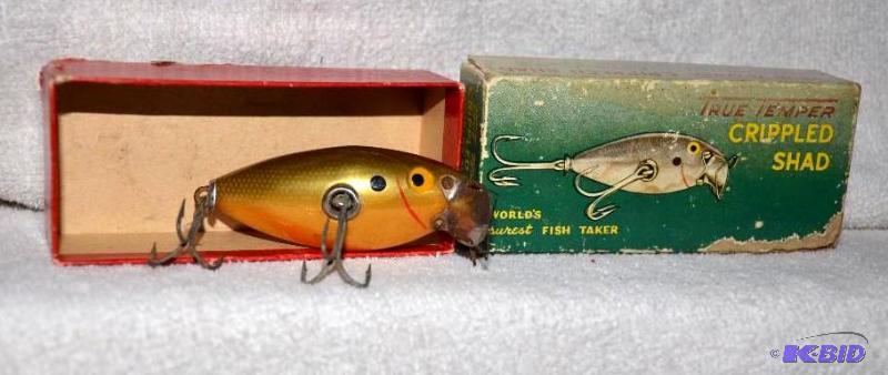 Antique True Temper CRIPPLED SHAD with box.&n, Whiteford Antiques,  Mickey Mantle, Coins, Rare Retro Items, Commercial Vacuums, AC units