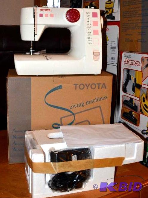 lot 46 image: TOYOTA Heavy-Duty Metal Interior FSR21&nbspS...