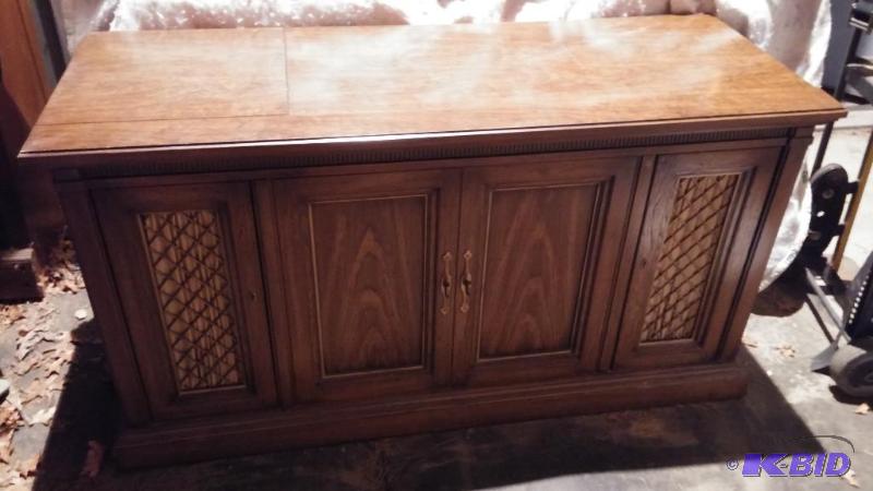 Console Stereo