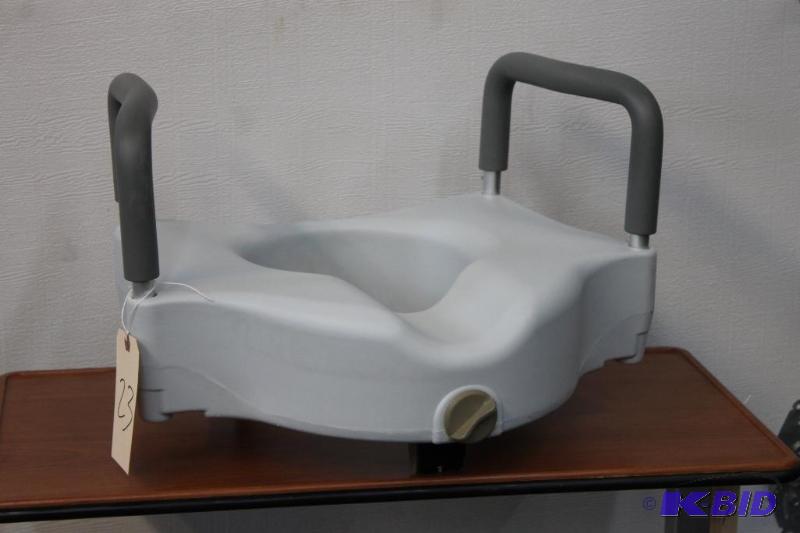 Locking Elevated Toilet Seats with Arms and Microban