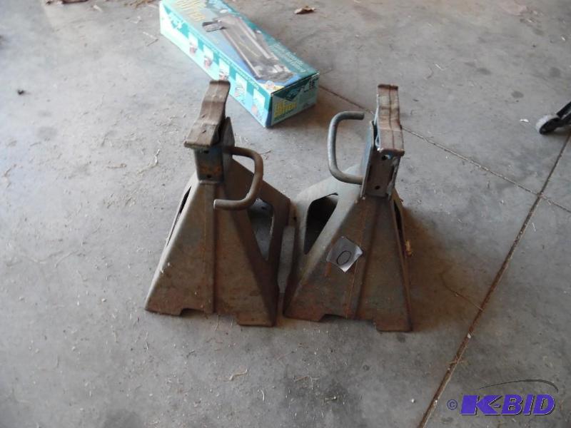Jack Stands