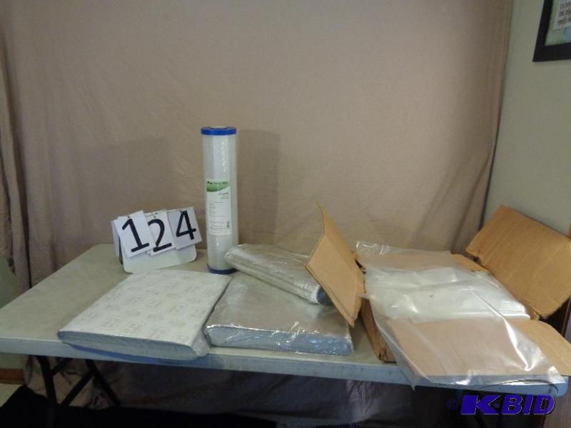 lot 124 image: New Large EP-20BB&nbspCarbon Block Filter Ca...