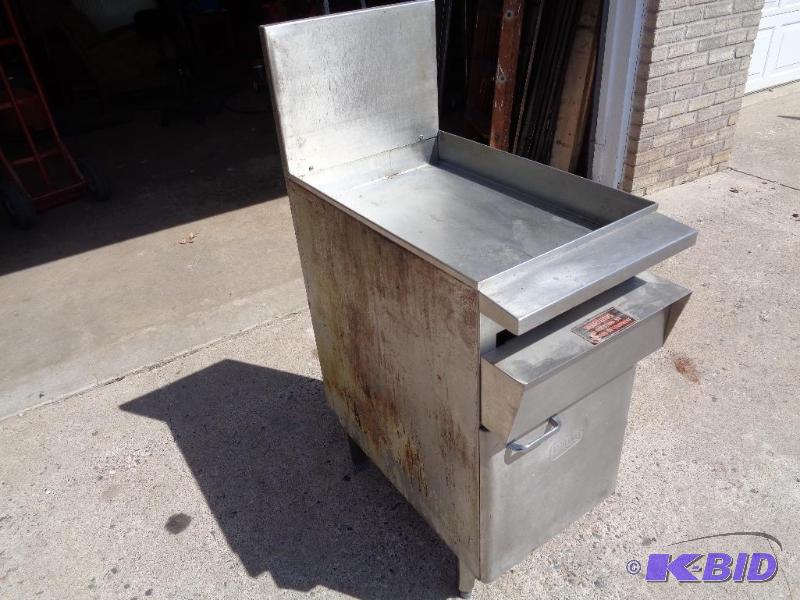lot 14B image: Fryer Prep Area
