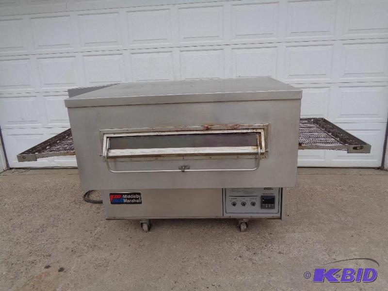 lot 3 image: Conveyor Oven