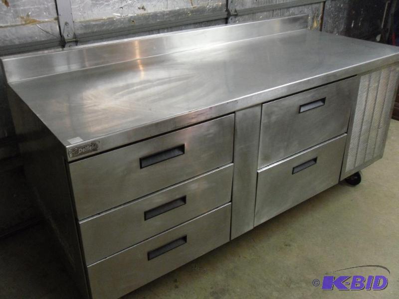 lot 35 image: Delfield Refrigerated Cabinet on Wheels