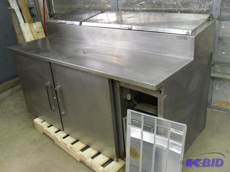 lot 39 image: Glenco Refrigerated Prep Table