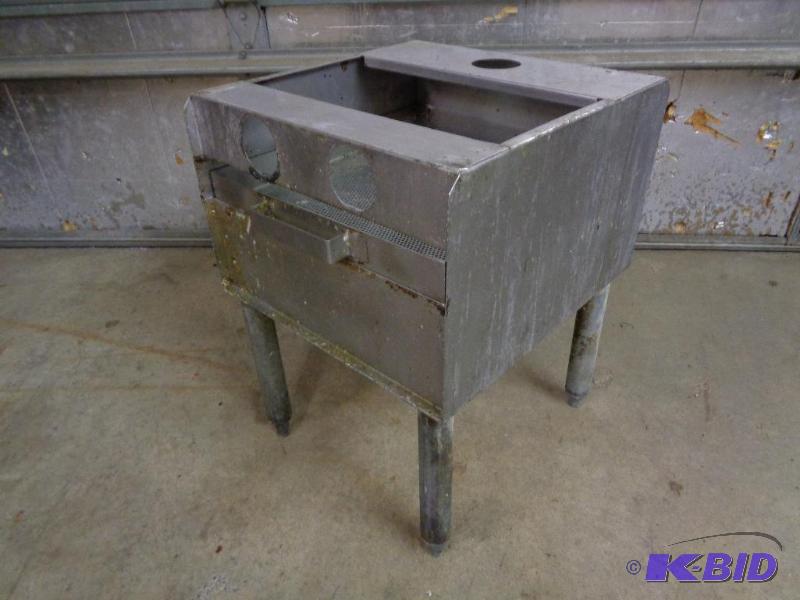 lot 50 image: Stainless Dump Sink