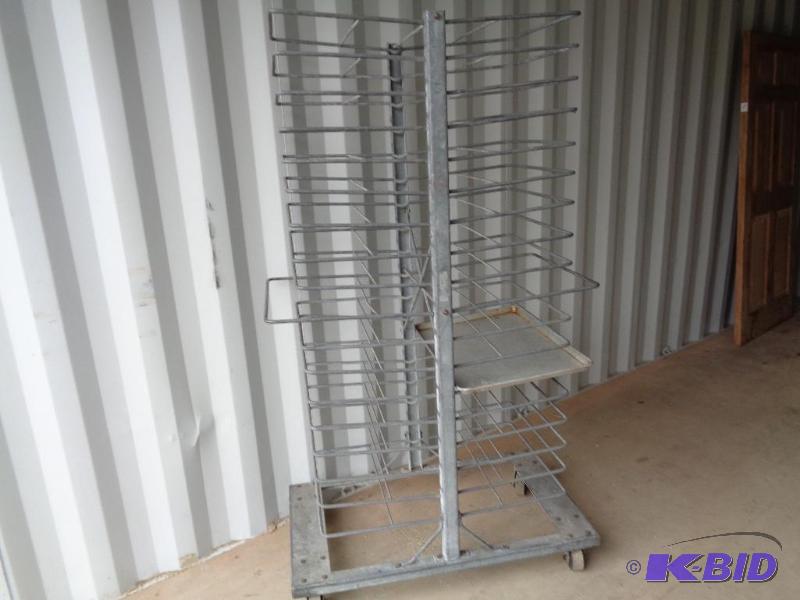 lot 67 image: Sheet Pan Cart