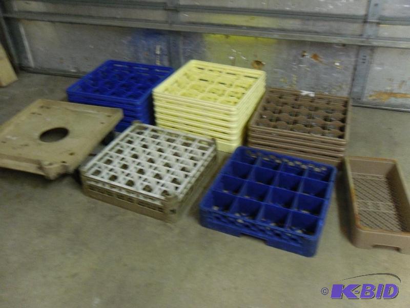 lot 70 image: Dish Racks with Cart
