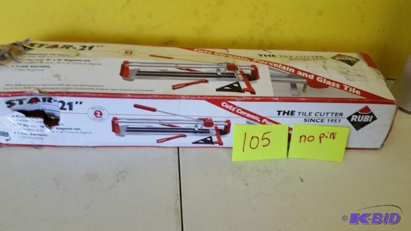 lot 105 image: Star 21 Tile Cutter