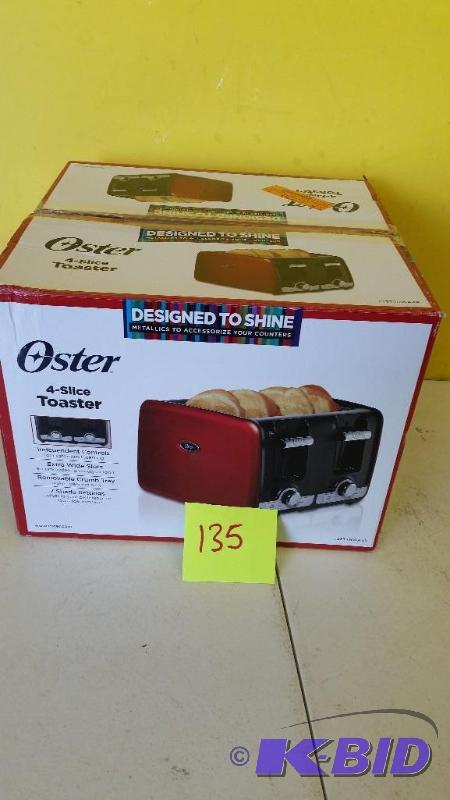 lot 135 image: Oster 4 Slice Toaster