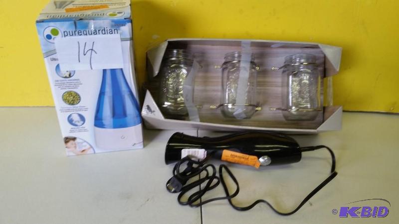 lot 14 image: Lot of Misc items