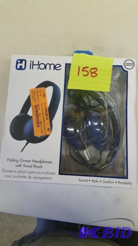 lot 158 image: iHome headphones